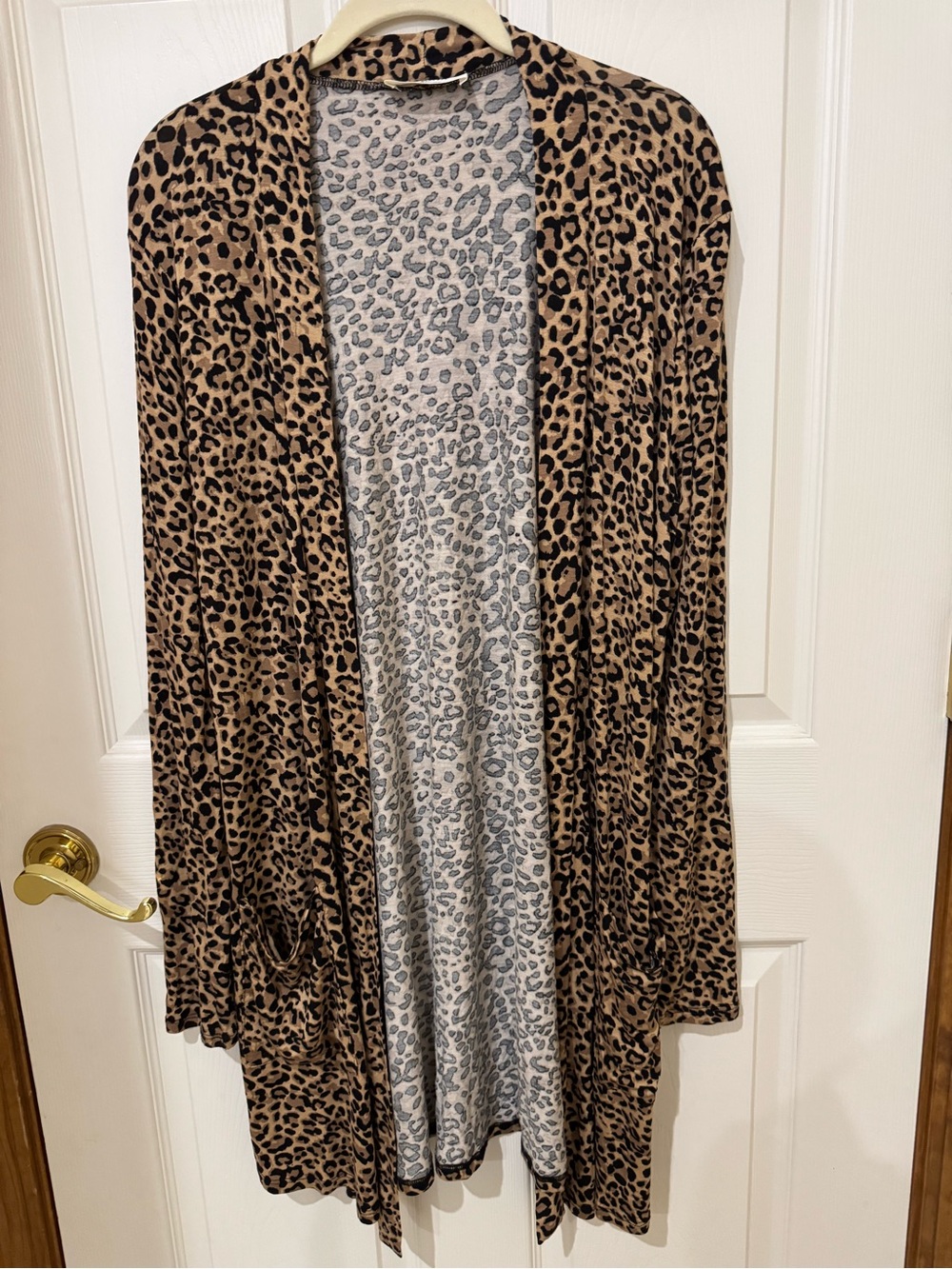 Zenana Outfitters Tan and Black Leopard-Print Cardigan